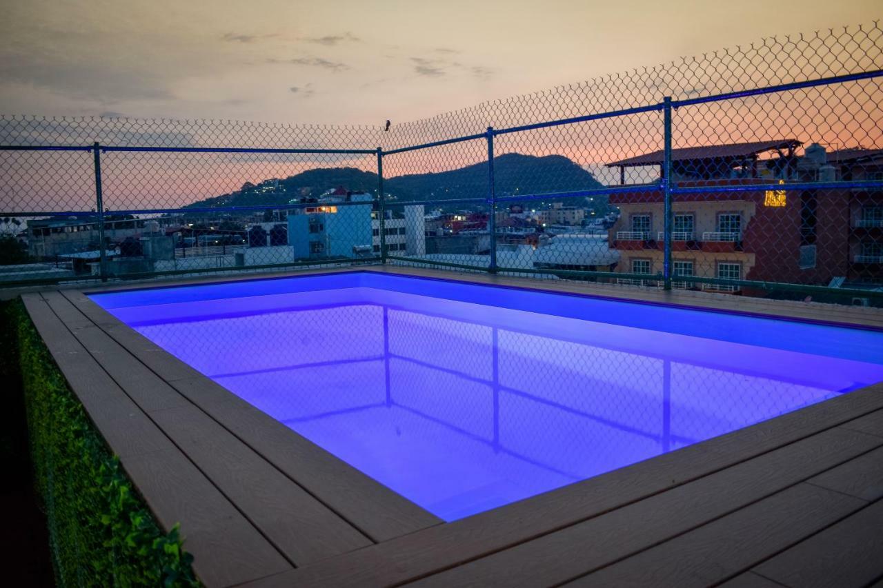 Hotel Gaby Inn Zihuatanejo Kültér fotó