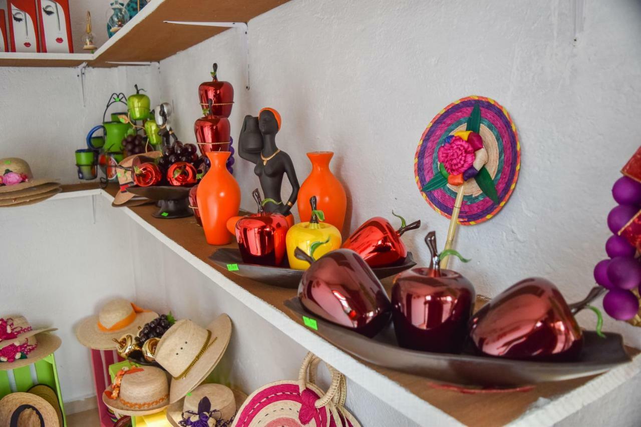 Hotel Gaby Inn Zihuatanejo Kültér fotó